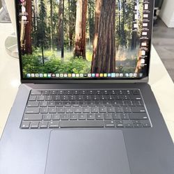MacBook Air 15” M4