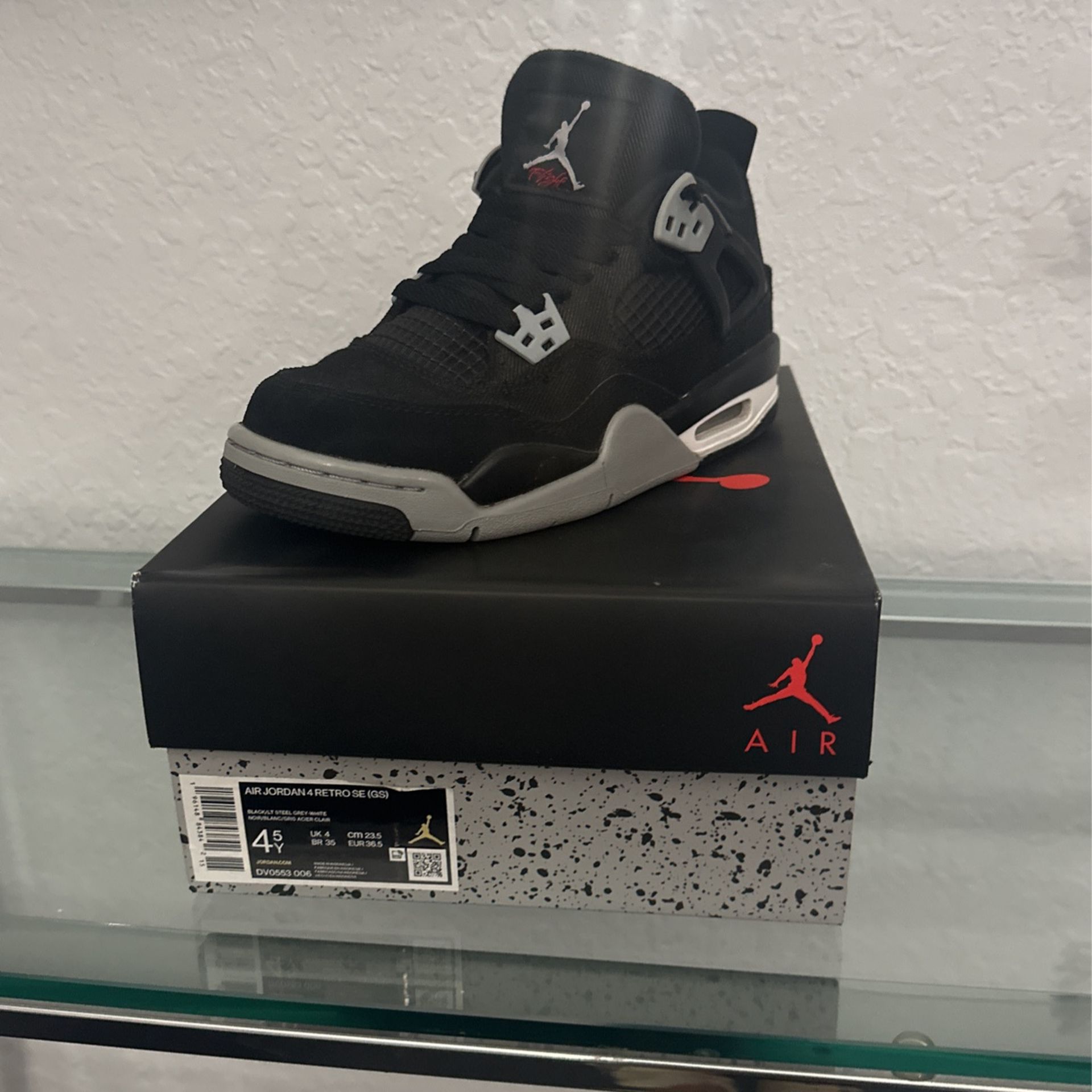 Jordan Retro 4 Black Canvas