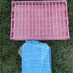 Pink Dog Kennel w/puppy pads