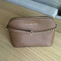 Michael Kors Crossbody Bag
