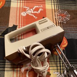 Nice GE Vintage Mixter 