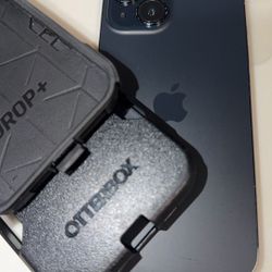 IPHONE 15      (Rare Midnight Black Color)