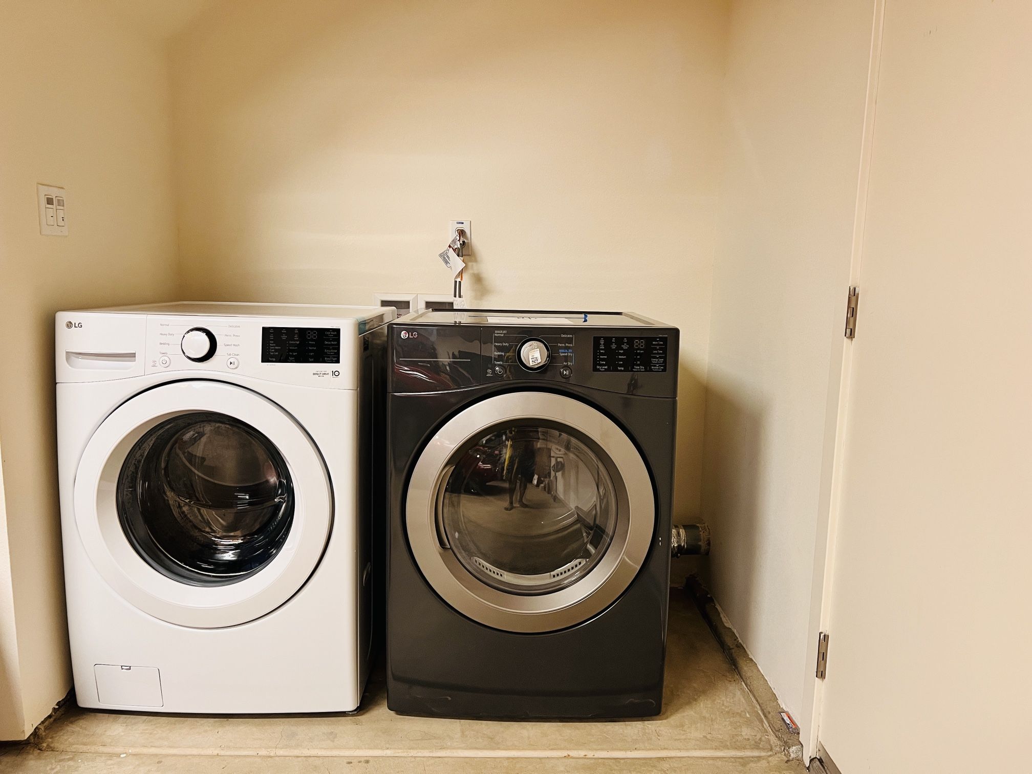 Washer and Dryer LG 