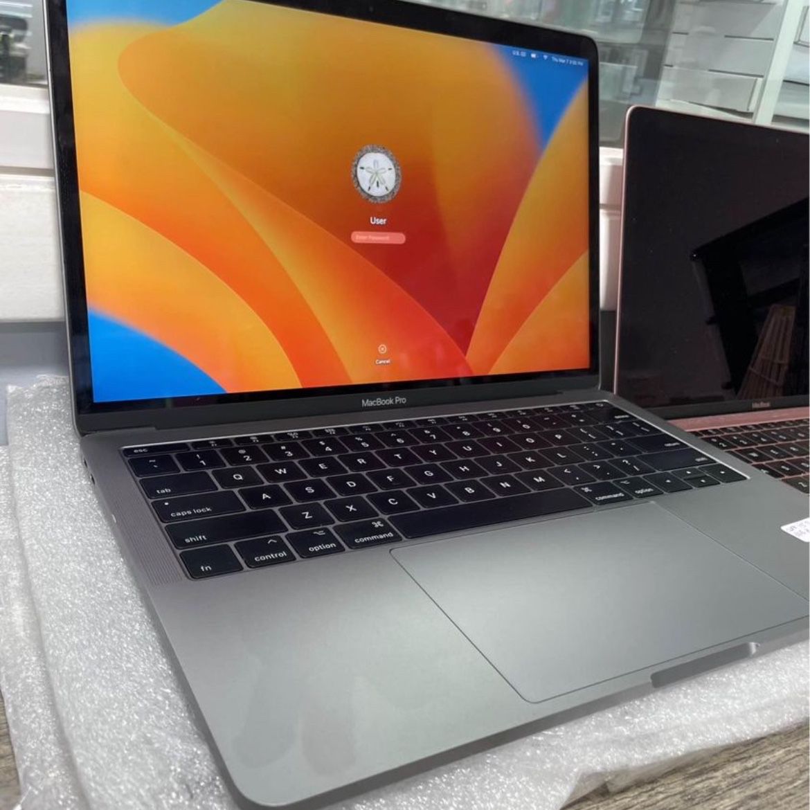 MacBook Pro 2017 A1708