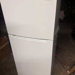 White Refrigerator 