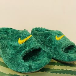 Brand Nike Reactx Rejuven8 Slides QS(Size 9)w/receipts