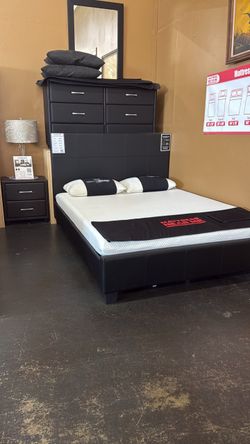 Queen Bed & Mattress Set DEAL !
