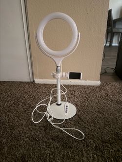 Desktop LED Ring Light & Mini Tripods - 3pc Creator Kit