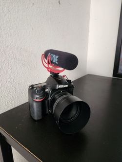 Nikon D610 w/RODE VIDEO MIC