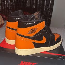 AIR JORDAN 1