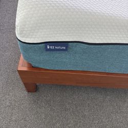 Organic queen size mattress
