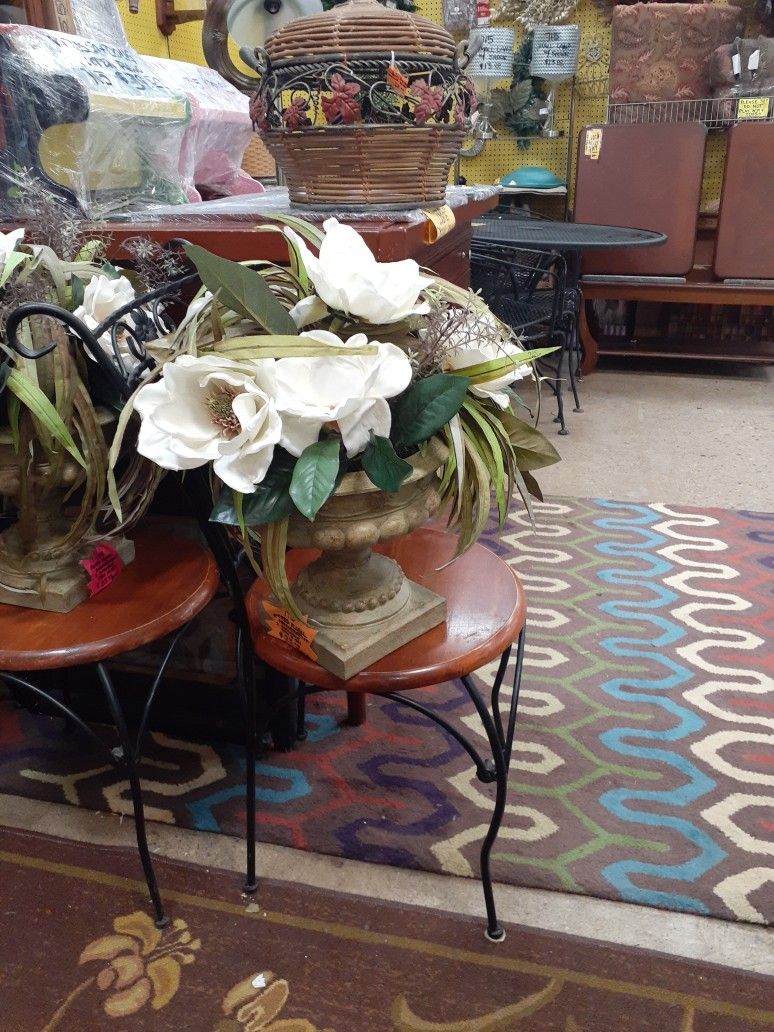 Potted Plant Decor (2 AVAILABLE)  Price Per Plant