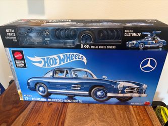 Hot Wheels Mercedes Benz car