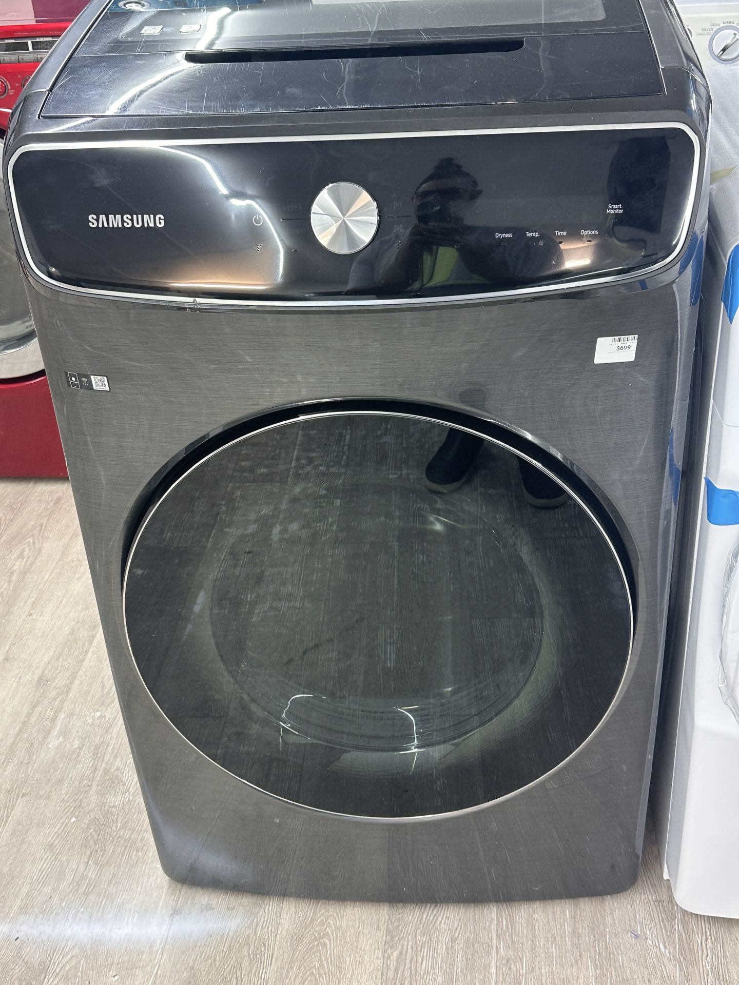Samsung Dryer With FlexDry And MoistureSensor