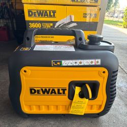 DEWALT 2500 / 2200-Watt Gas Powered Inverter Generator with CO Protect and Ultra Quiet Operations - 2500i