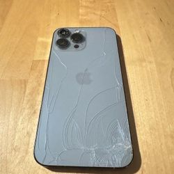 iPhone 13 Pro Max 128gb Only Thing Wrong Is The Back Glass THATS IT 