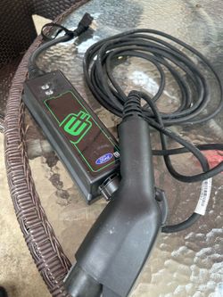 Ford Electric Car Battery Charger CMax EV Charging Cable OEM Type 4X