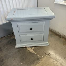 Cabinet/small cabinet/bedside table/end table/small dresser