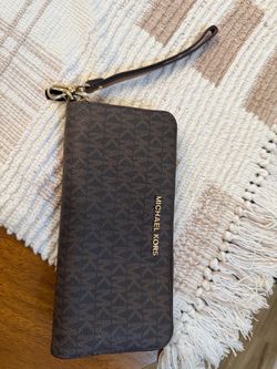 Michael Kors wallet