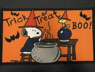 Peanuts Snoopy Halloween Trick or Treat Floor Mat Rug