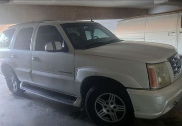 2003 Cadillac Escalade