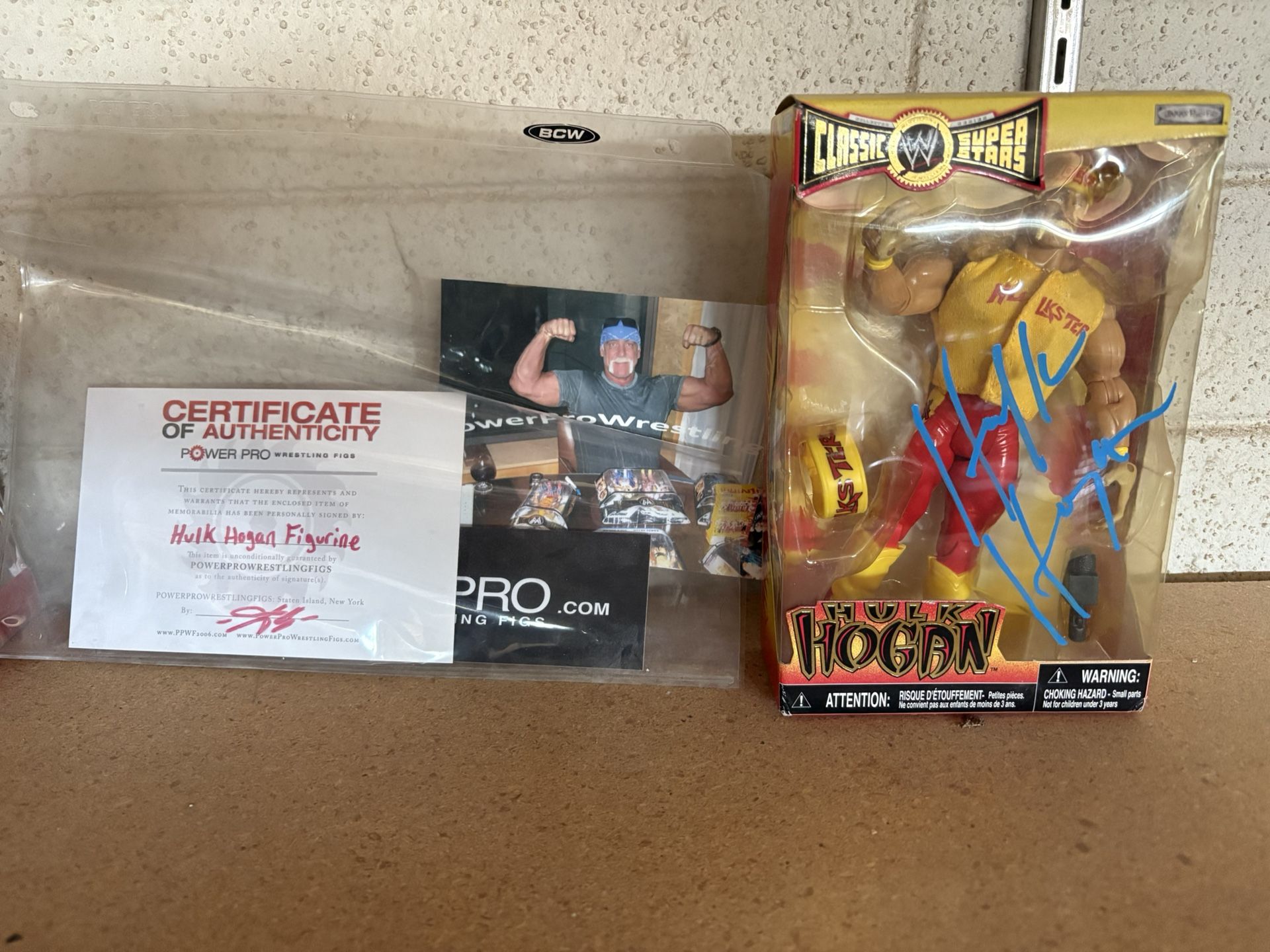 Hulk Hogan Signed Figure