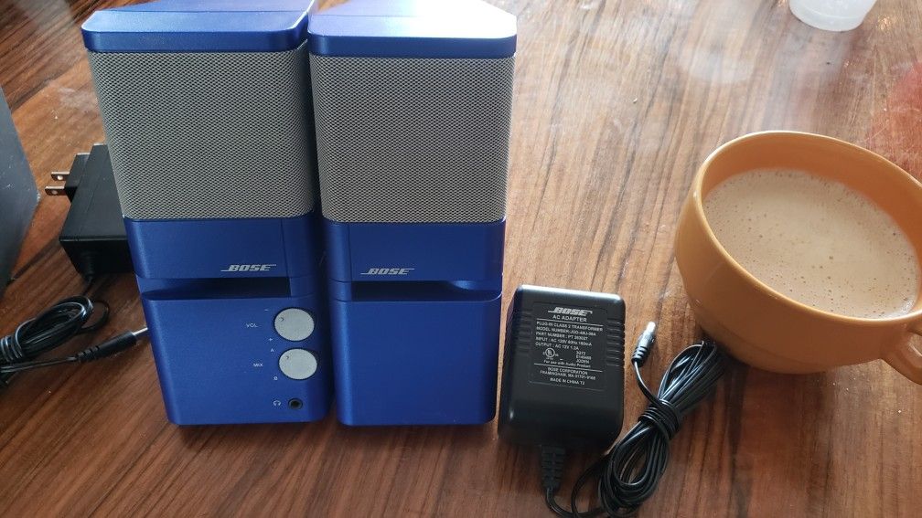 Bose Soundmate indigo Speakers