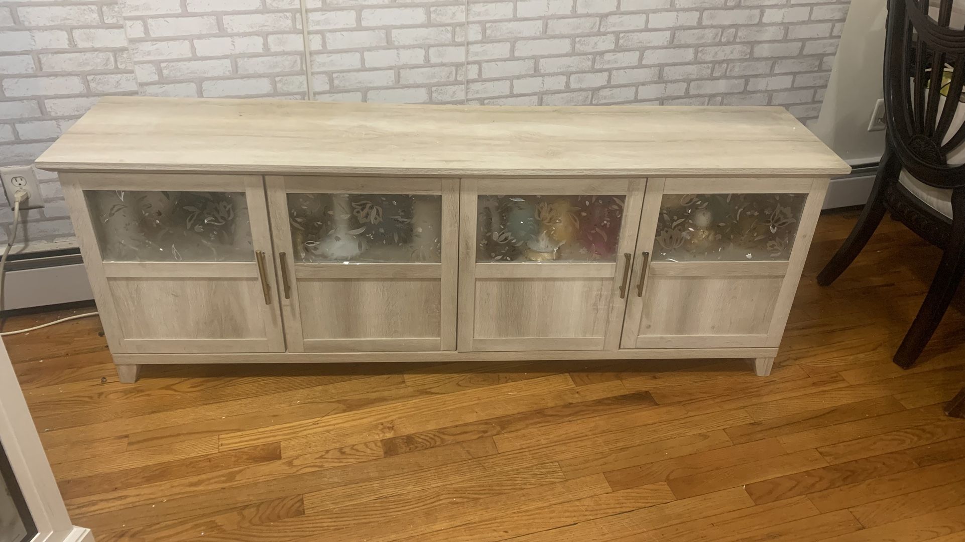 TV Stand | ON SALE $80