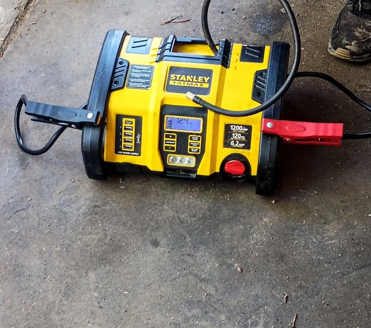 Jumper/Charger/Air Compressor