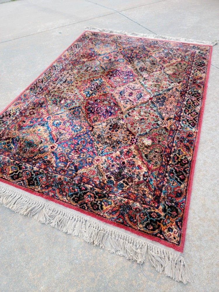 Beautiful Vintage Karastan Premium Warsted Wool Rug 4x6