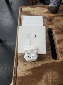 Apple AirPods