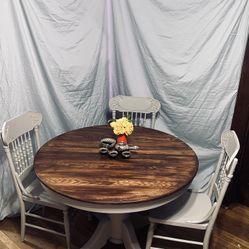 Refurbished Oak Table With 3 Chairs 