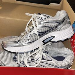 Saucony