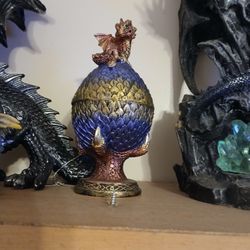Dragon Statue 