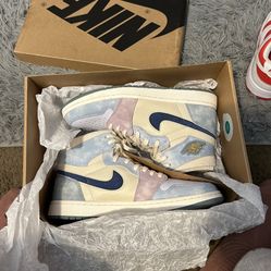 Air Jordan Zoom Comfort 1 High , Celestine . 