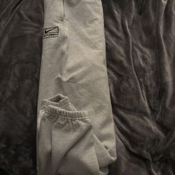 NikexStussy Collab Gray Cuffed Sweats