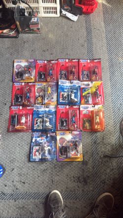 Sports figures with card never opened 10$ each firm