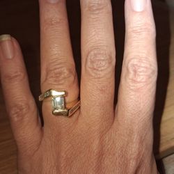 Emerald Cut Diamond Ring 