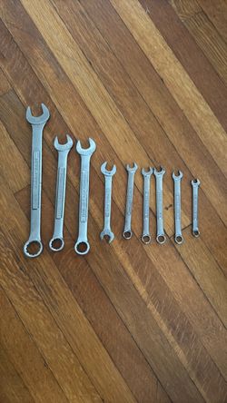 Listing title: Craftsman Combination Wrench Set – 9 Pieces – SAE & Metric