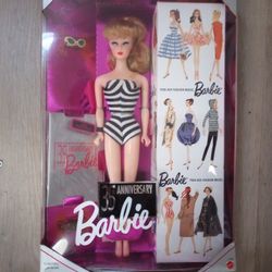 Barbies Classic Vintage 1959 Certified 35 Anniversary