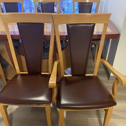 Expanding Dining Set with six chairs included