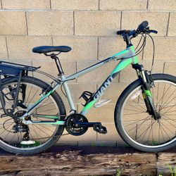 Giant Revel Mountain Bike 🚵‍♀️ 