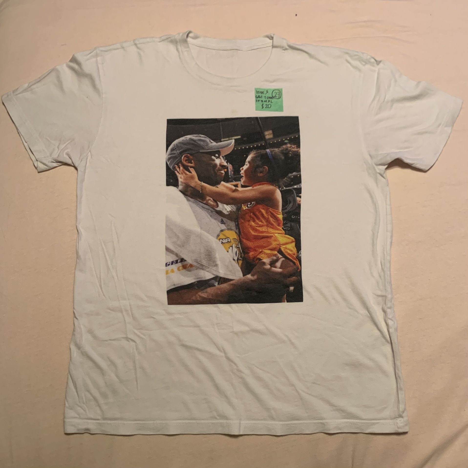 Pre Owned Graphic Gigi and Kobe Design T-Shirt for Men