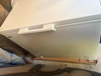 White Chest Freezer