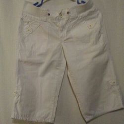 BeBop White Capris