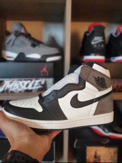 Jordan 1 Mocha Size 10