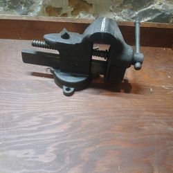 Antique Lakeside 3" Vise