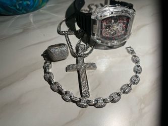 Ring Watch Bracelet Set Mens New 250$ Woodbridge Nj