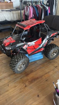 Traxxas Hoss rc truck