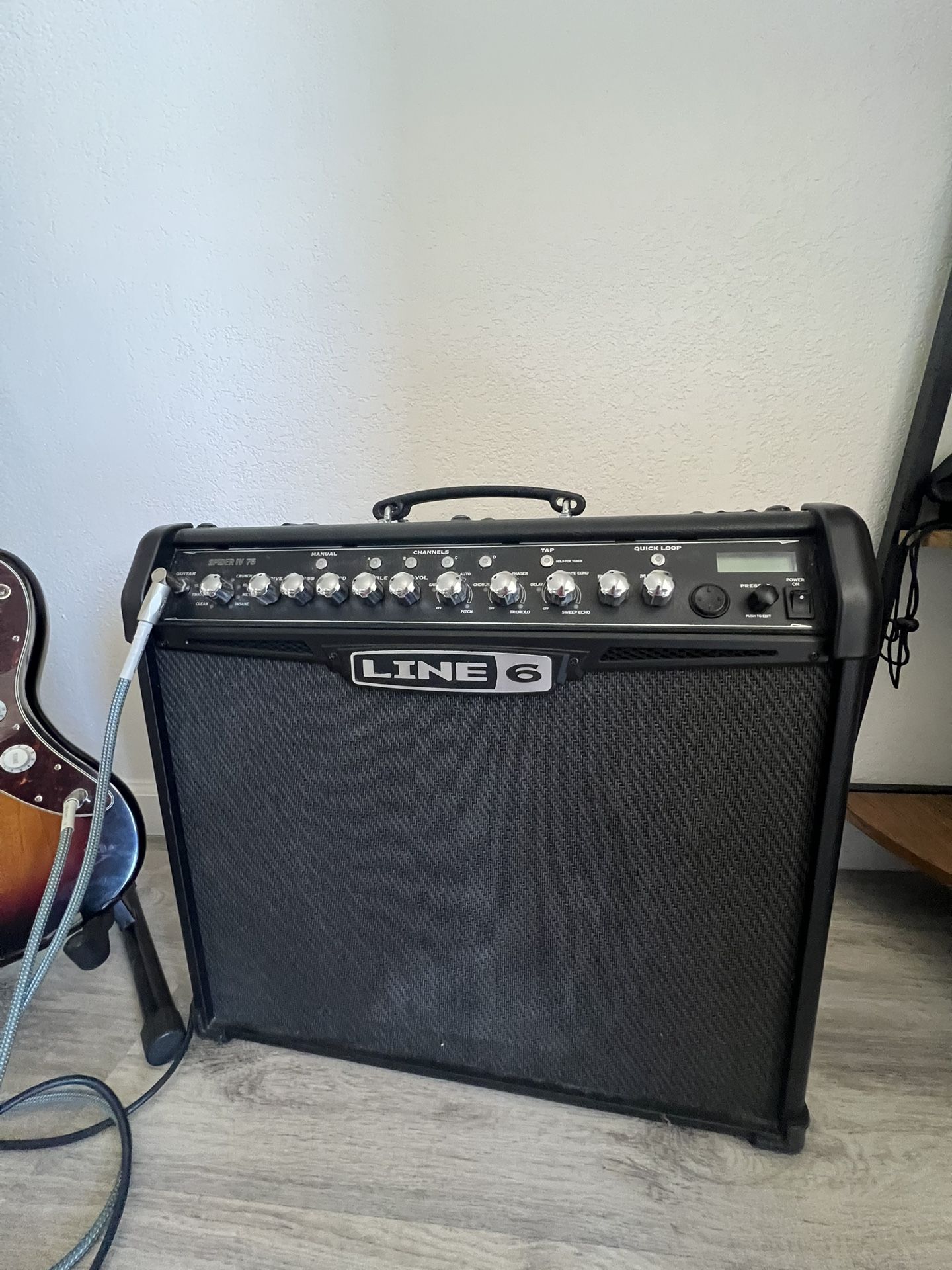 SPIDER IV GUITAR AMP